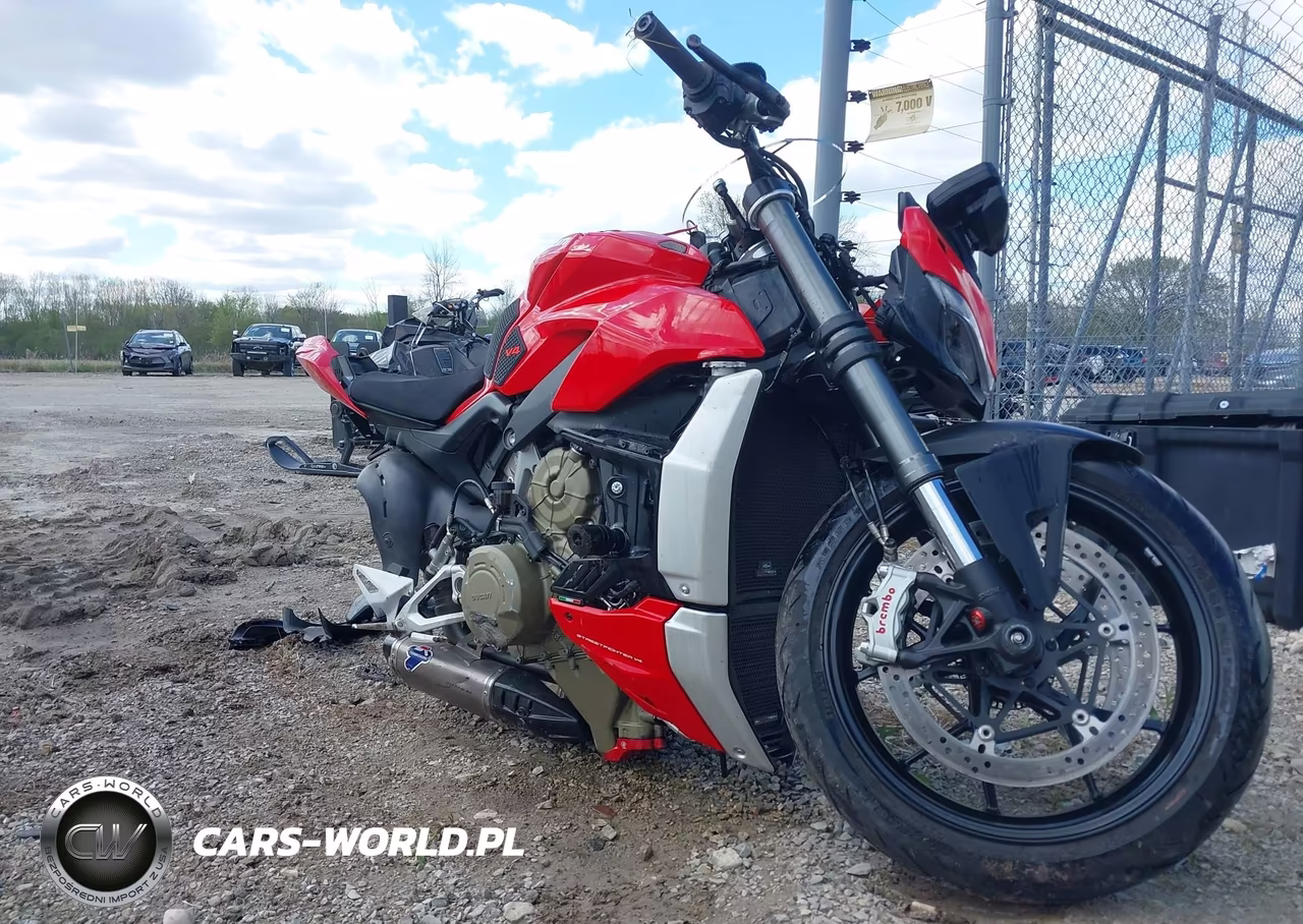 2022 Ducati Streetfighter V4-V4S – zdjęcie 1 z 13