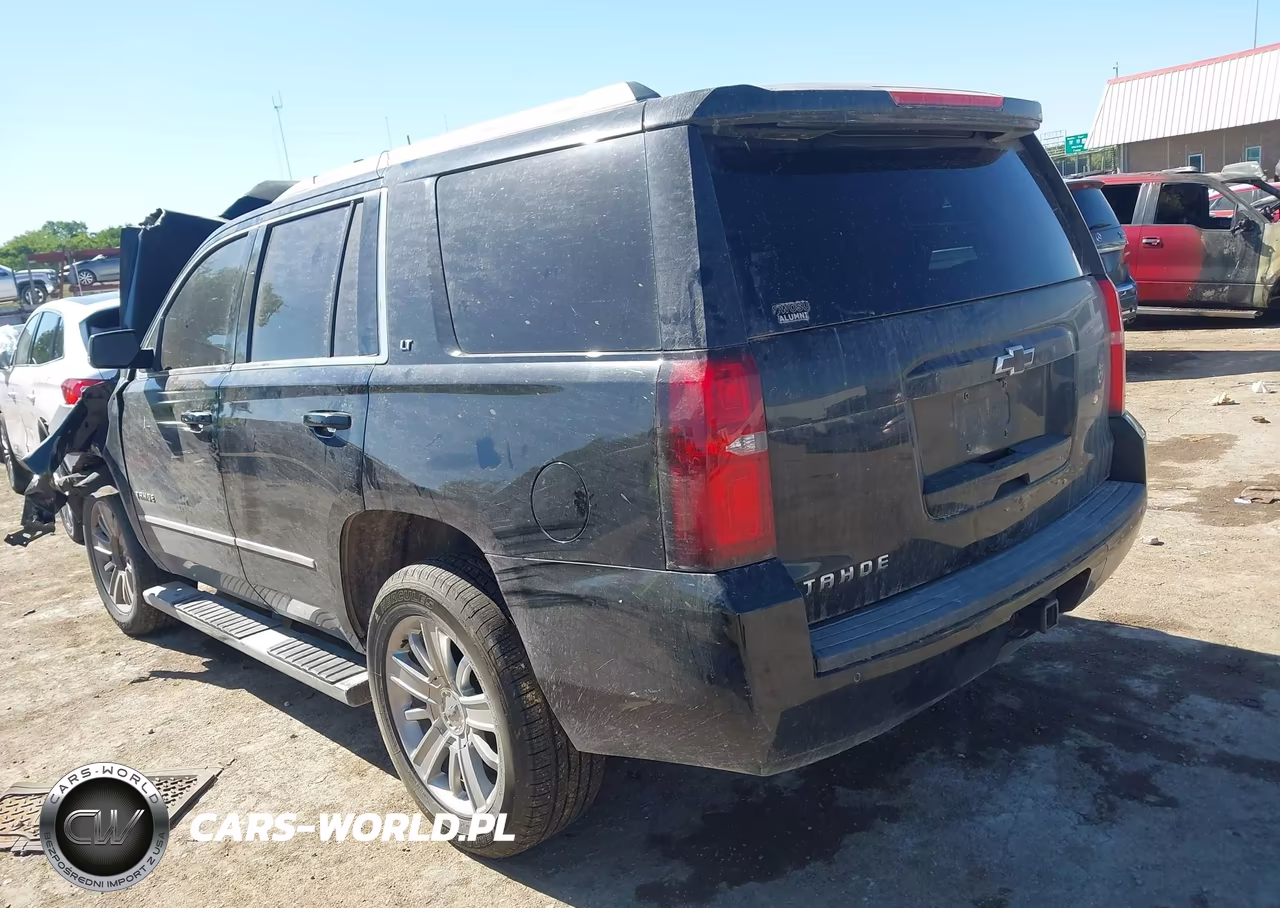 2015 Chevrolet Tahoe Lt VIN:1GNSCBKC6FR666262 - 3