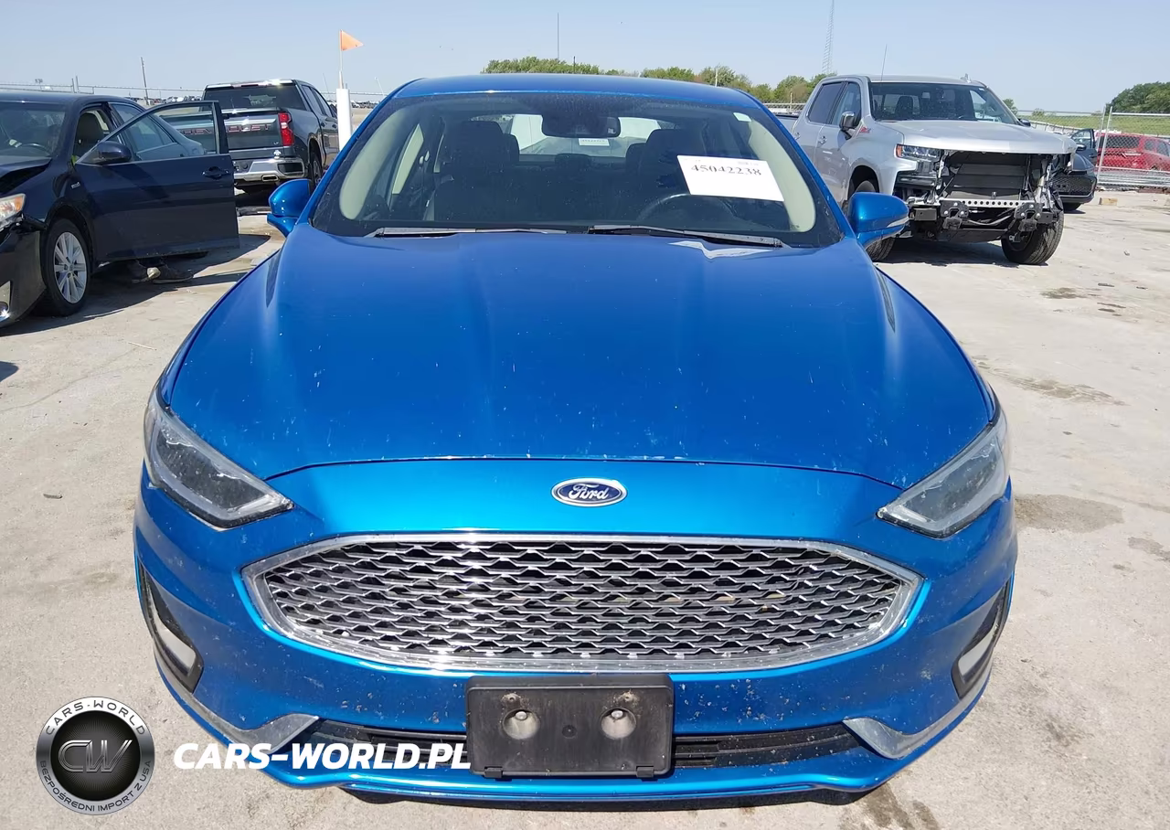 2019 Ford Fusion Energi Titanium VIN:3FA6P0SU5KR137613 - 6