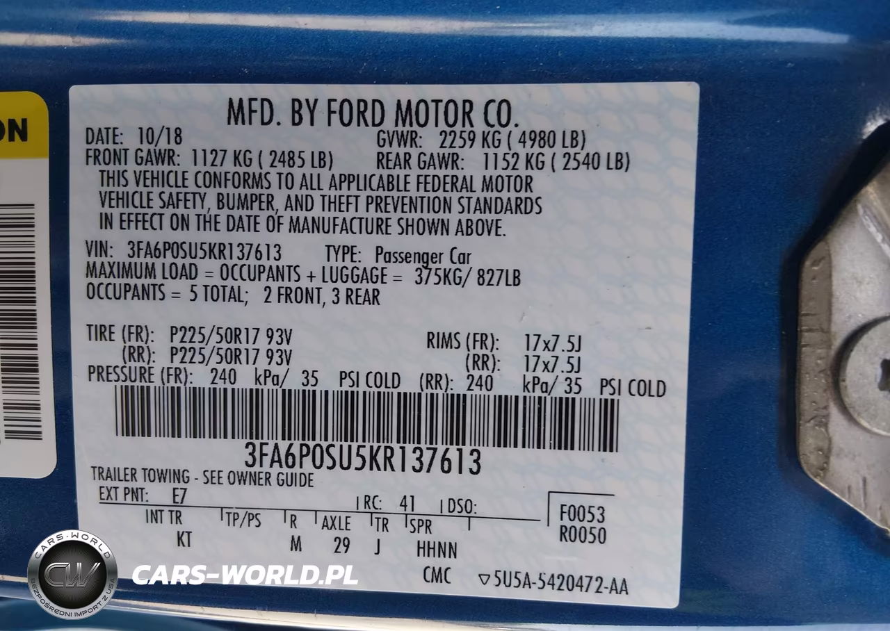 2019 Ford Fusion Energi Titanium VIN:3FA6P0SU5KR137613 - 9