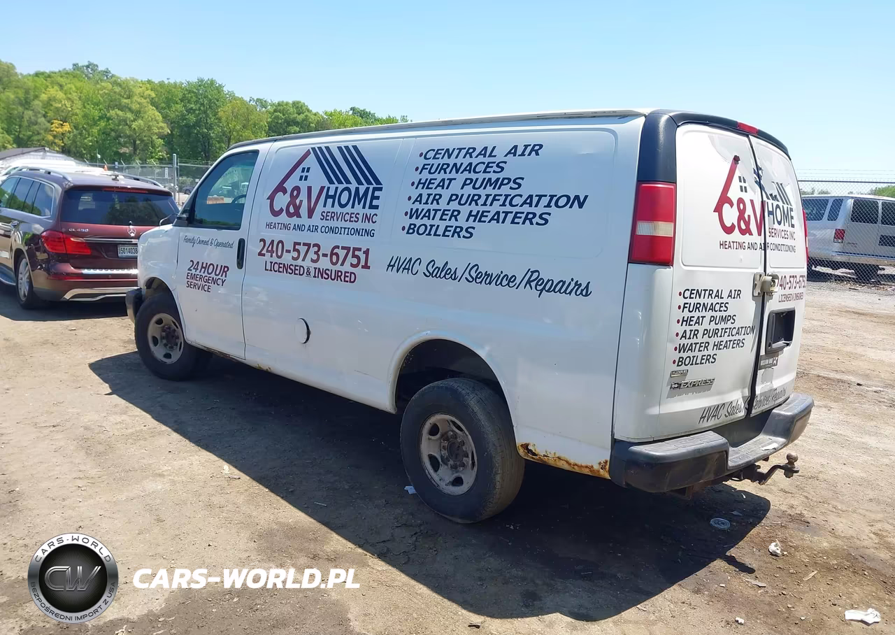 2010 Chevrolet Express 2500 Work Van VIN:1GCZGFBA3A1112282 - 3
