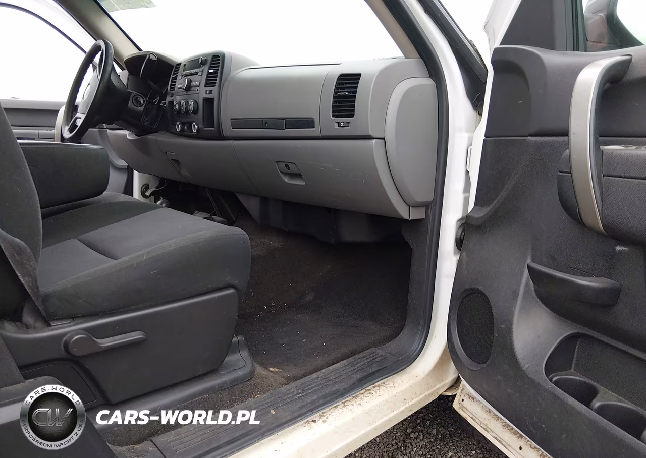 2011 Chevrolet Silverado 1500 Ls VIN:1GCRKREA9BZ161307 - 5