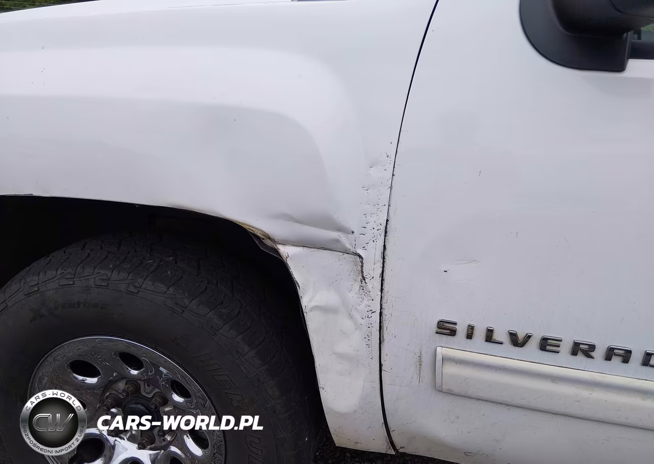 2011 Chevrolet Silverado 1500 Ls VIN:1GCRKREA9BZ161307 - 6