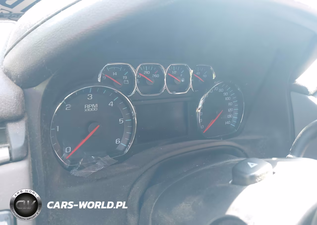 2019 Chevrolet Suburban Lt VIN:1GNSCHKCXKR356158 - 7
