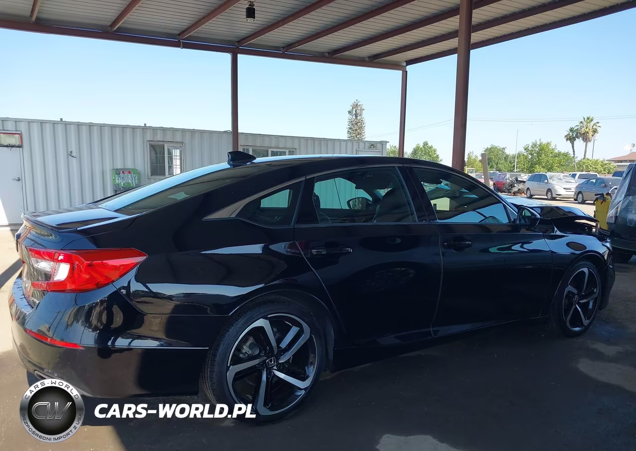 2018 Honda Accord Sport VIN:1HGCV1F36JA087728 - 13