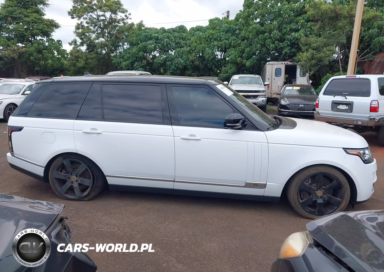 2015 Land Rover Range Rover 5.0L V8 Supercharged VIN:SALGS3TF0FA226514 - 13