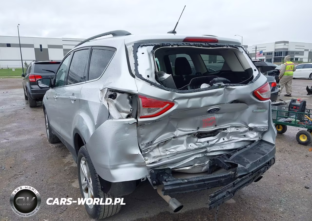 2015 Ford Escape Se VIN:1FMCU0GX6FUB18698 - 3