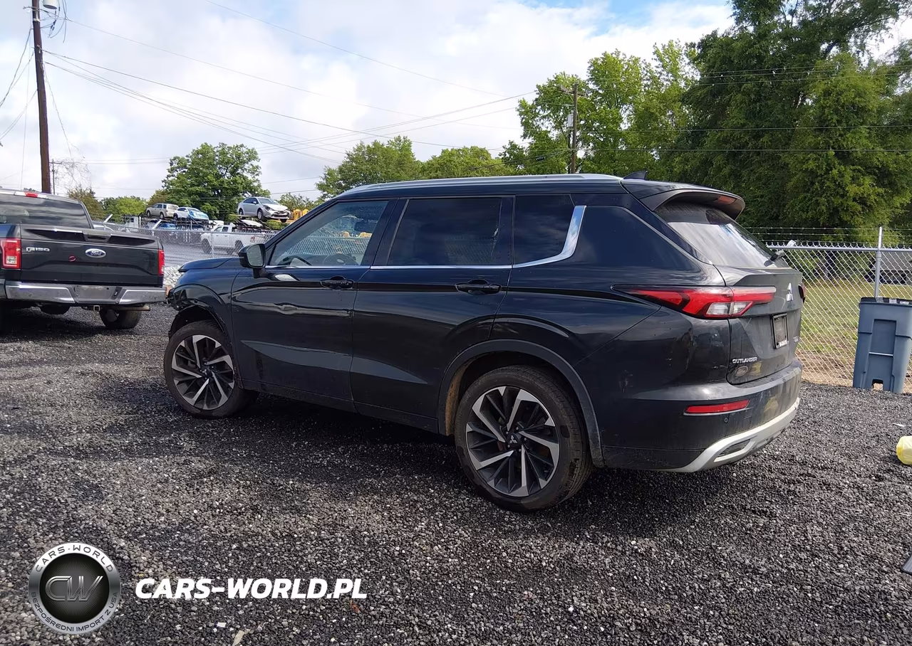 2022 Mitsubishi Outlander Sel 2.5 2Wd-Sel Special Edition 2Wd VIN:JA4J3VA8XNZ061432 - 3