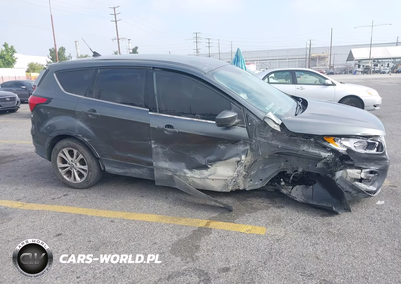 2019 Ford Escape Se VIN:1FMCU0GD7KUBO6902 - 6