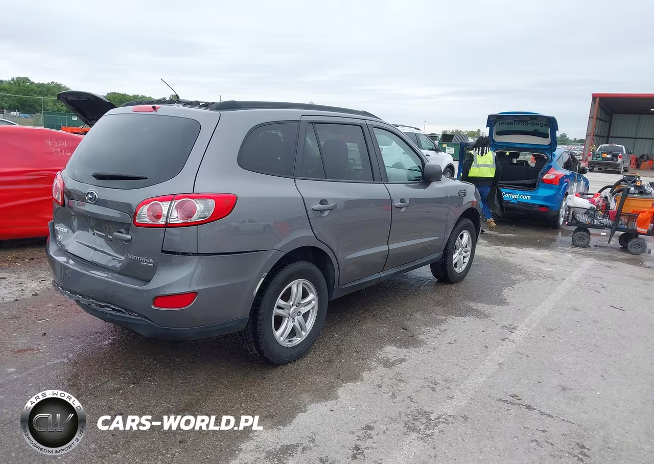 2010 Hyundai Santa Fe Gls VIN:5NMSGDAB7AH372173 - 4