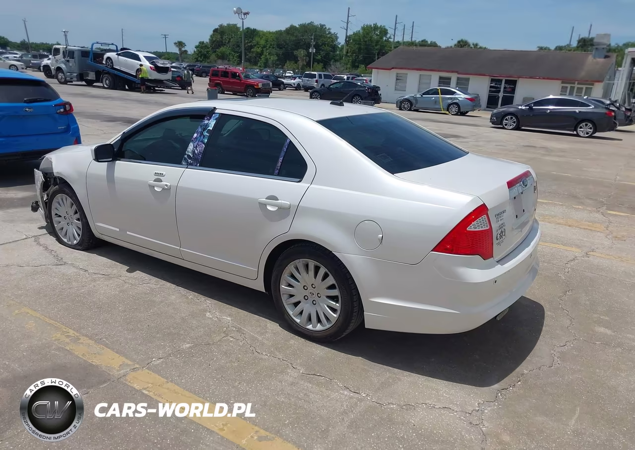 2010 Ford Fusion Hybrid VIN:3FADP0L32AR138925 - 3