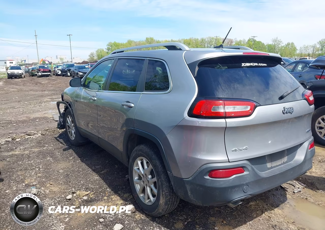 2014 Jeep Cherokee Latitude VIN:1C4PJMCS1EW169111 - 3