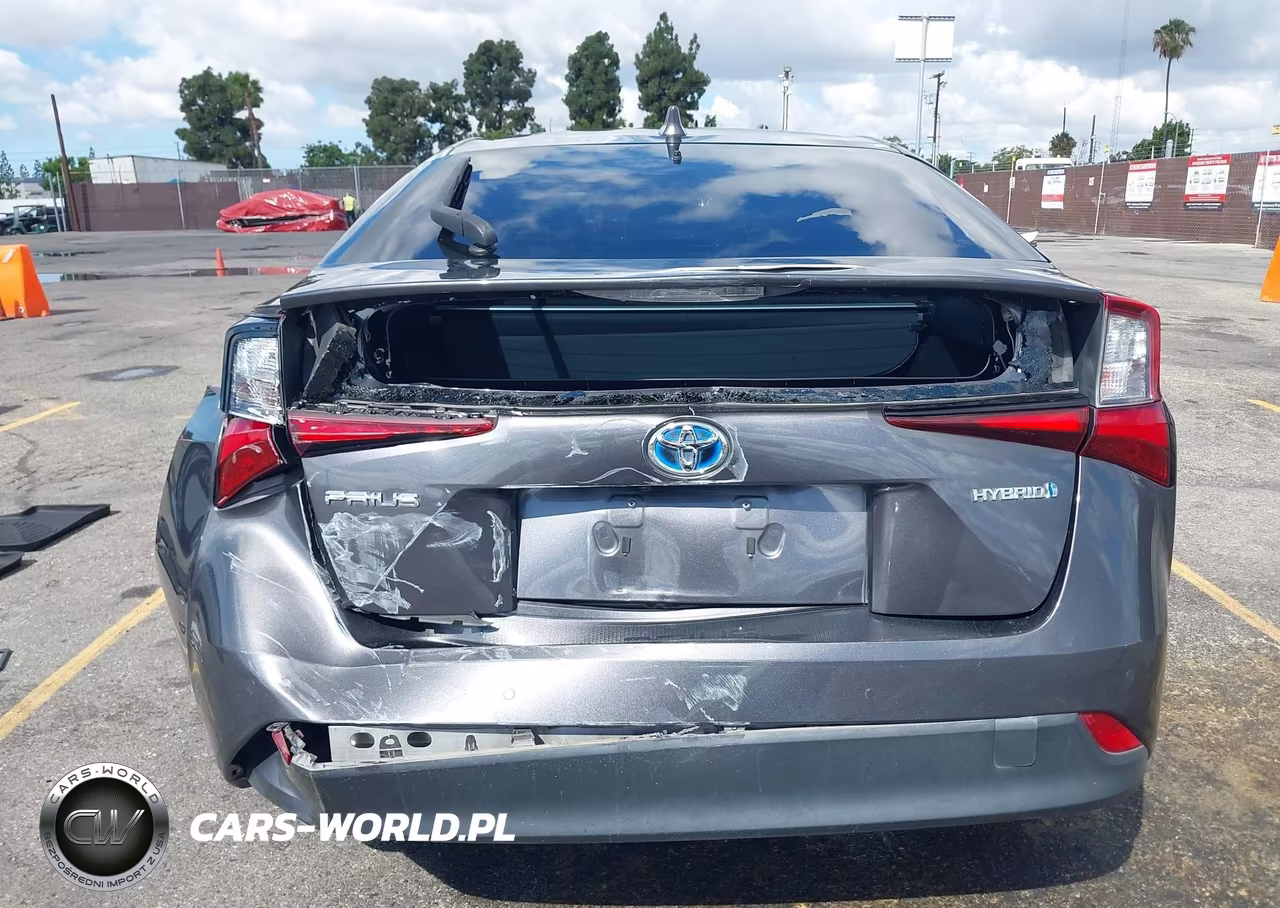 2021 Toyota Prius Le VIN:JTDKAMFU9M3130645 - 16