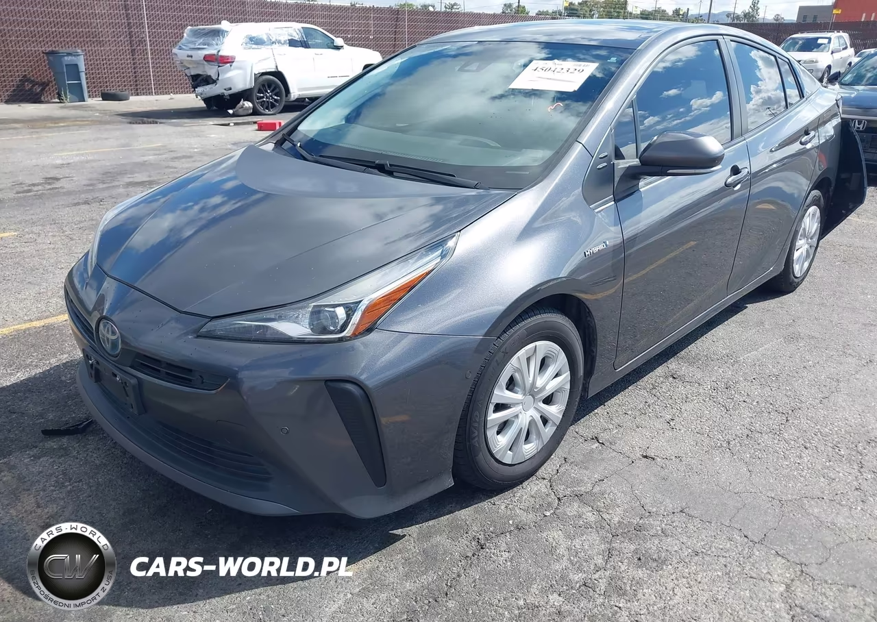 2021 Toyota Prius Le VIN:JTDKAMFU9M3130645 - 2