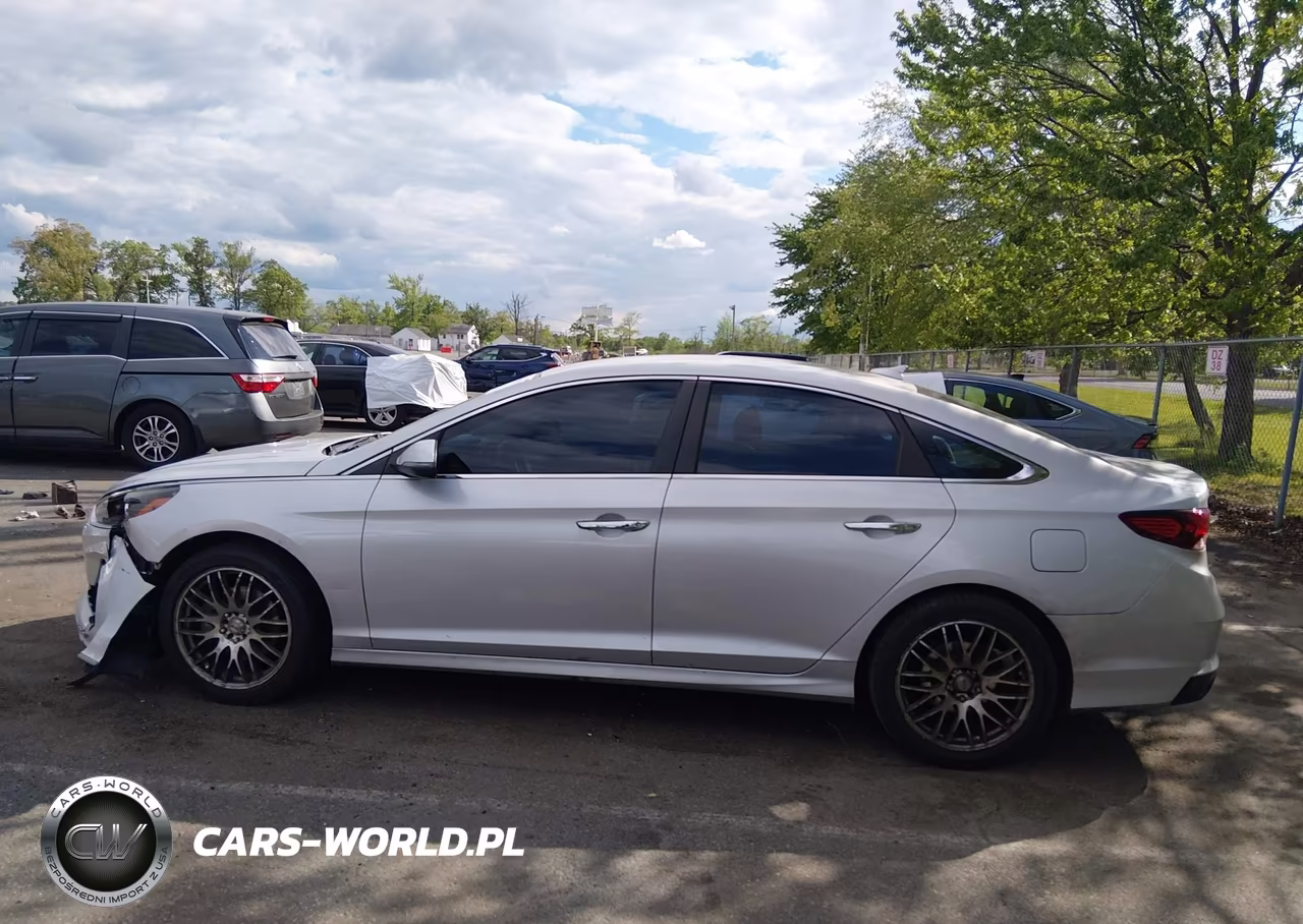2018 Hyundai Sonata Sel VIN:5NPE34AF3JH678575 - 14