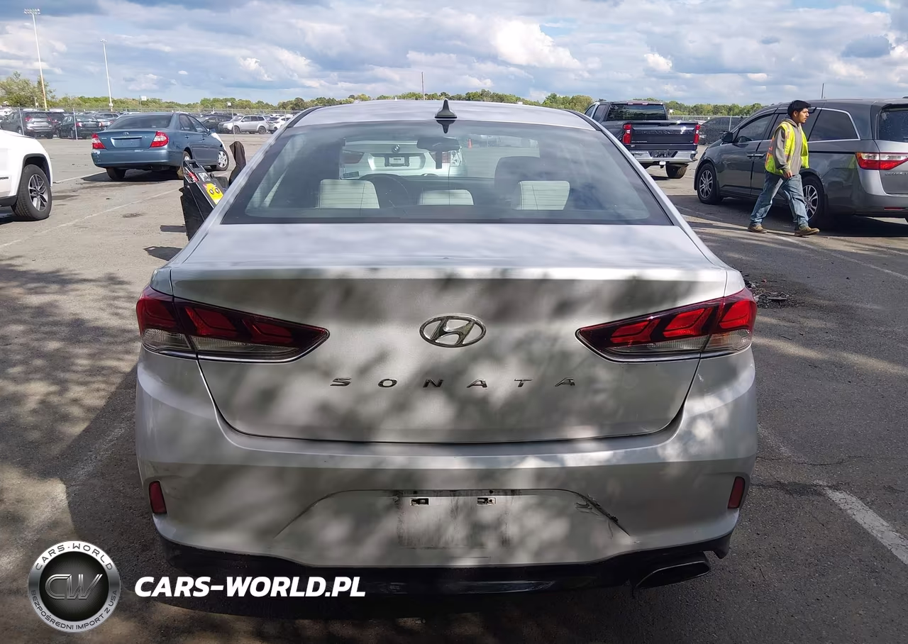 2018 Hyundai Sonata Sel VIN:5NPE34AF3JH678575 - 16