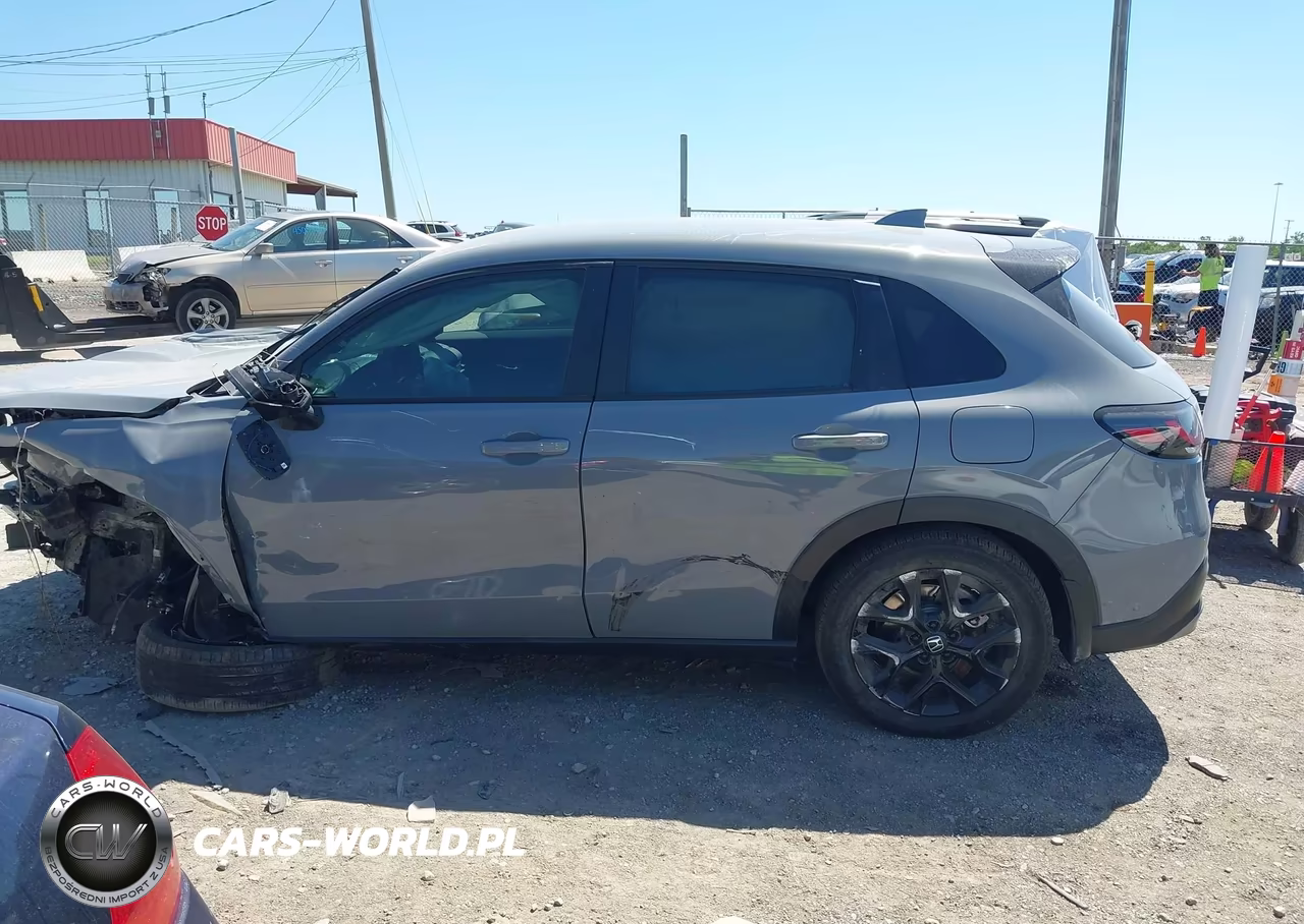 2025 Honda Hr-V Awd Sport VIN:3CZRZ2H54SM720761 - 14