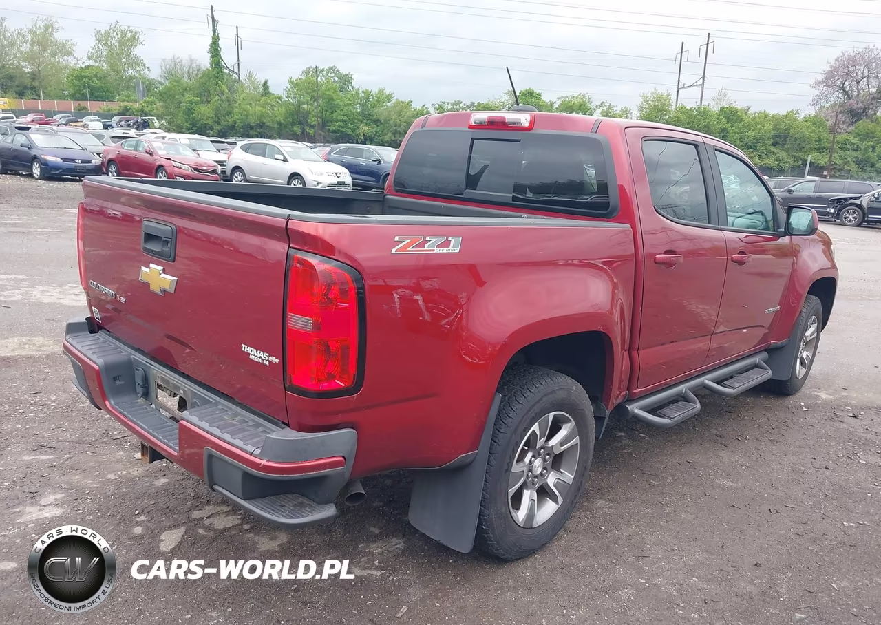 2018 Chevrolet Colorado Z71 VIN:1GCGTDEN6J1159179 - 4