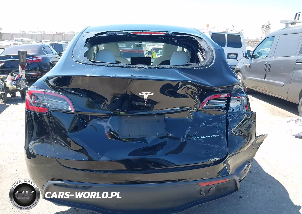 2023 Tesla Model Y Awd-Long Range Dual Motor All-Wheel Drive VIN:7SAYGDEE1PA147708 - 15