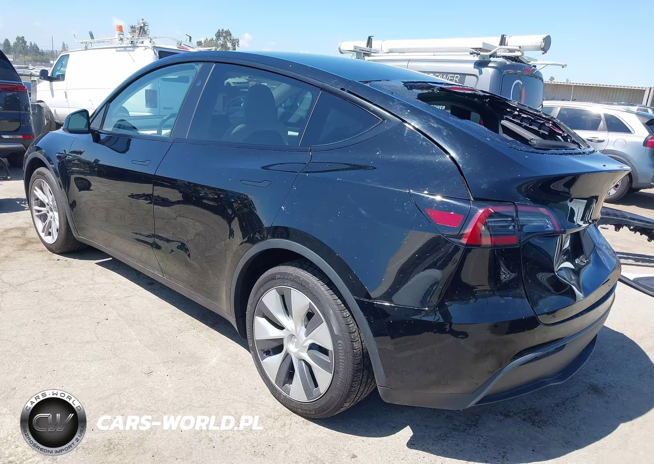 2023 Tesla Model Y Awd-Long Range Dual Motor All-Wheel Drive VIN:7SAYGDEE1PA147708 - 3