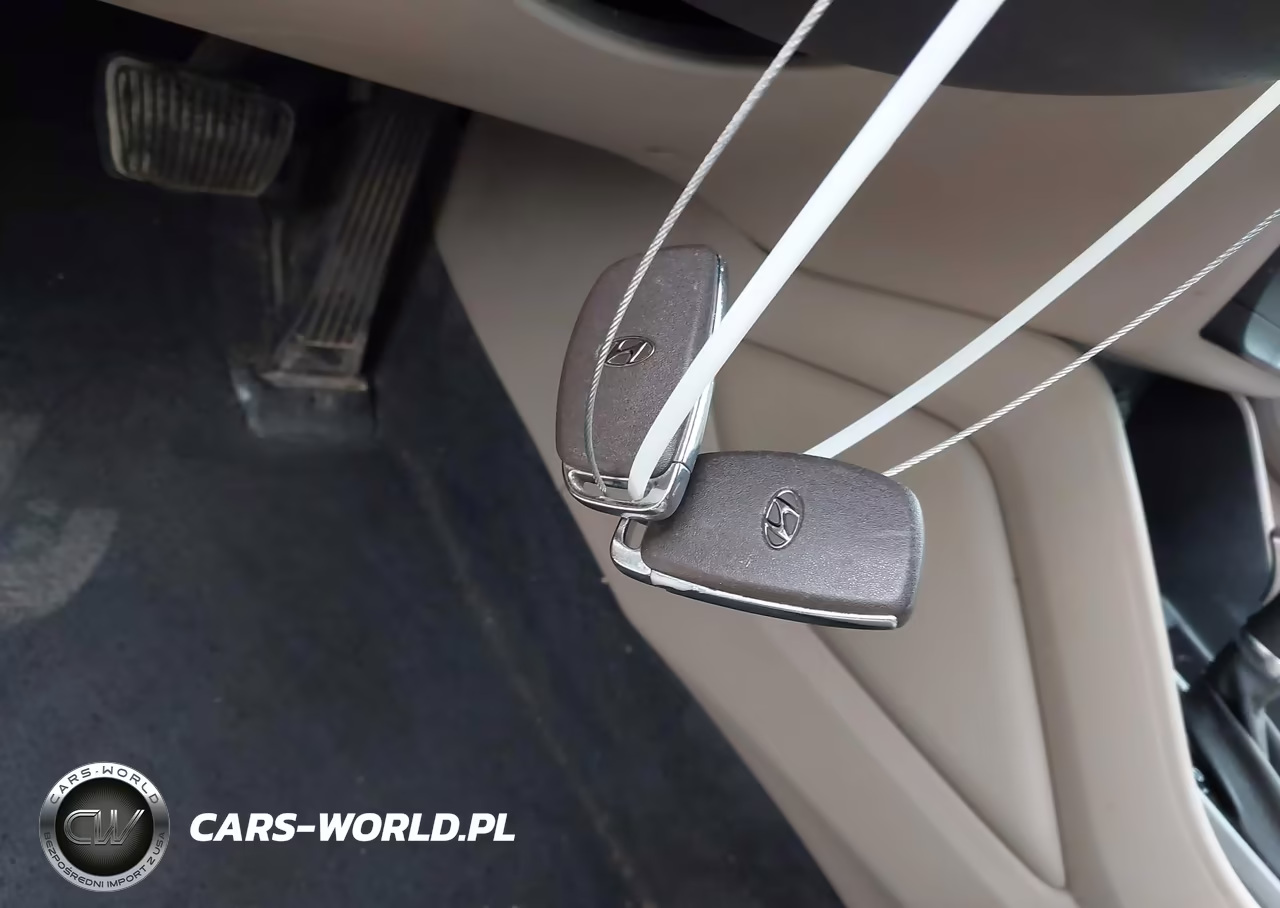 2016 Hyundai Tucson Sport VIN:KM8J33A24GU195399 - 11