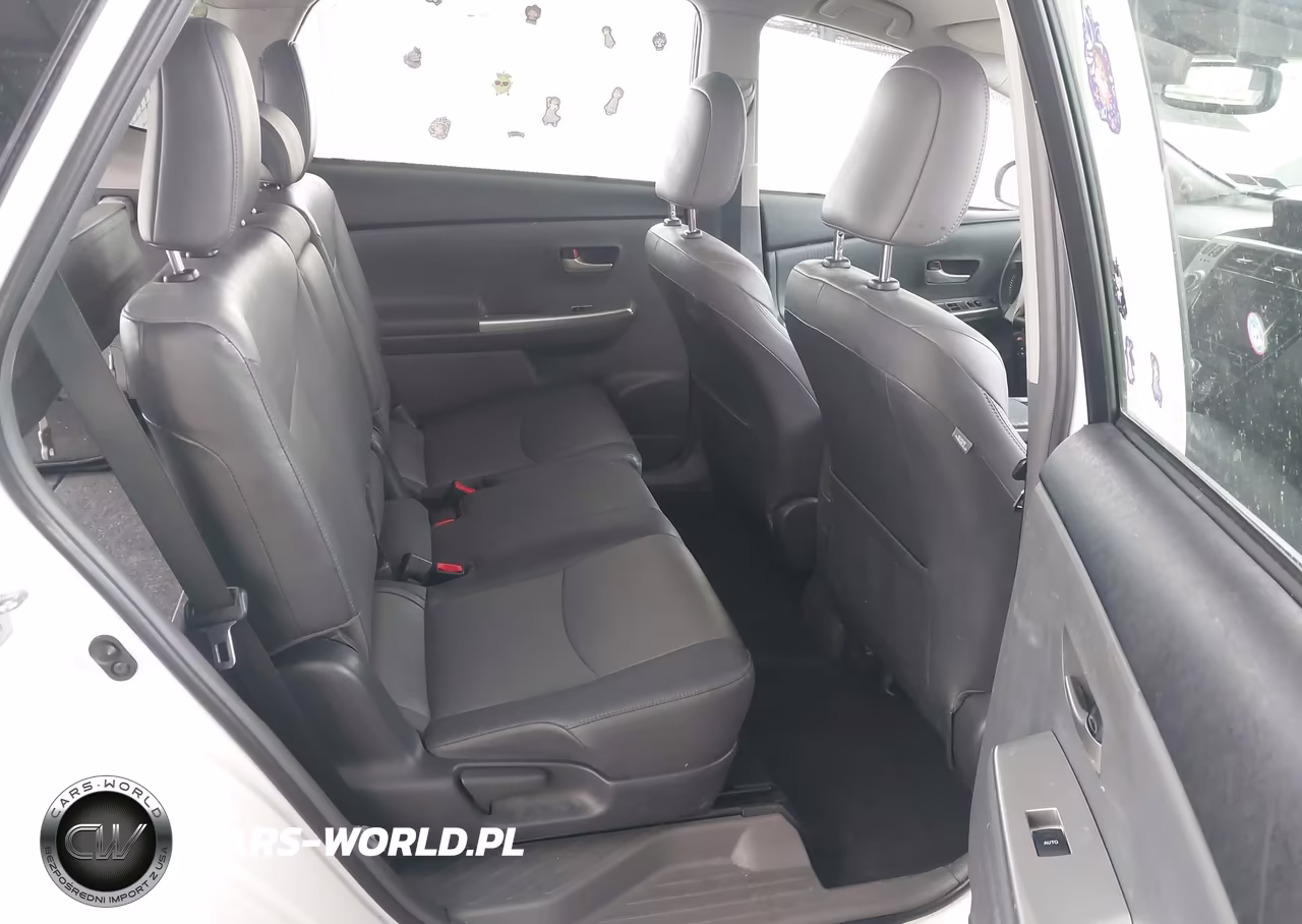 2013 Toyota Prius V Five VIN:JTDZN3EU7D3193211 - 8