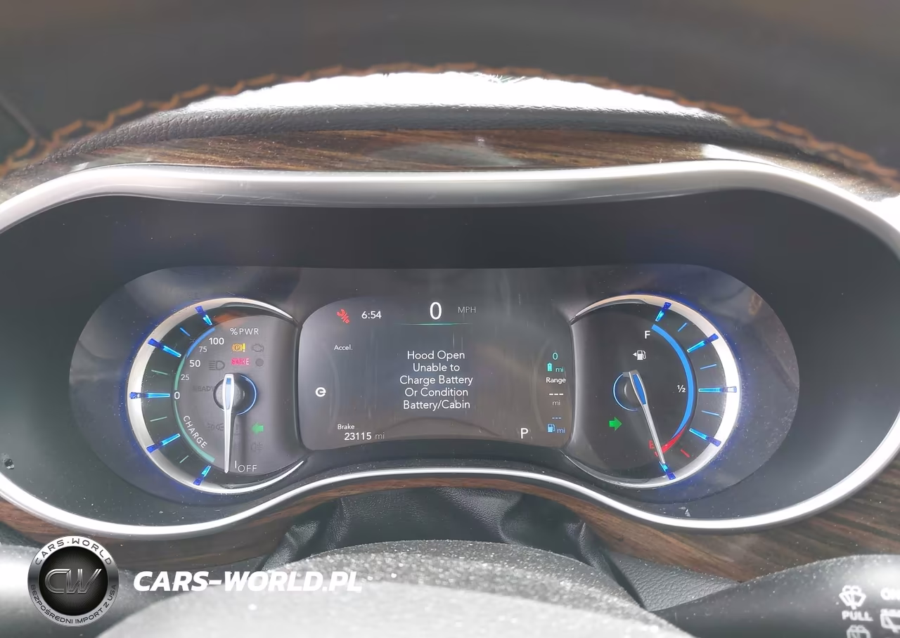 2021 Chrysler Pacifica Hybrid Pinnacle VIN:2C4RC1N74MR536133 - 7