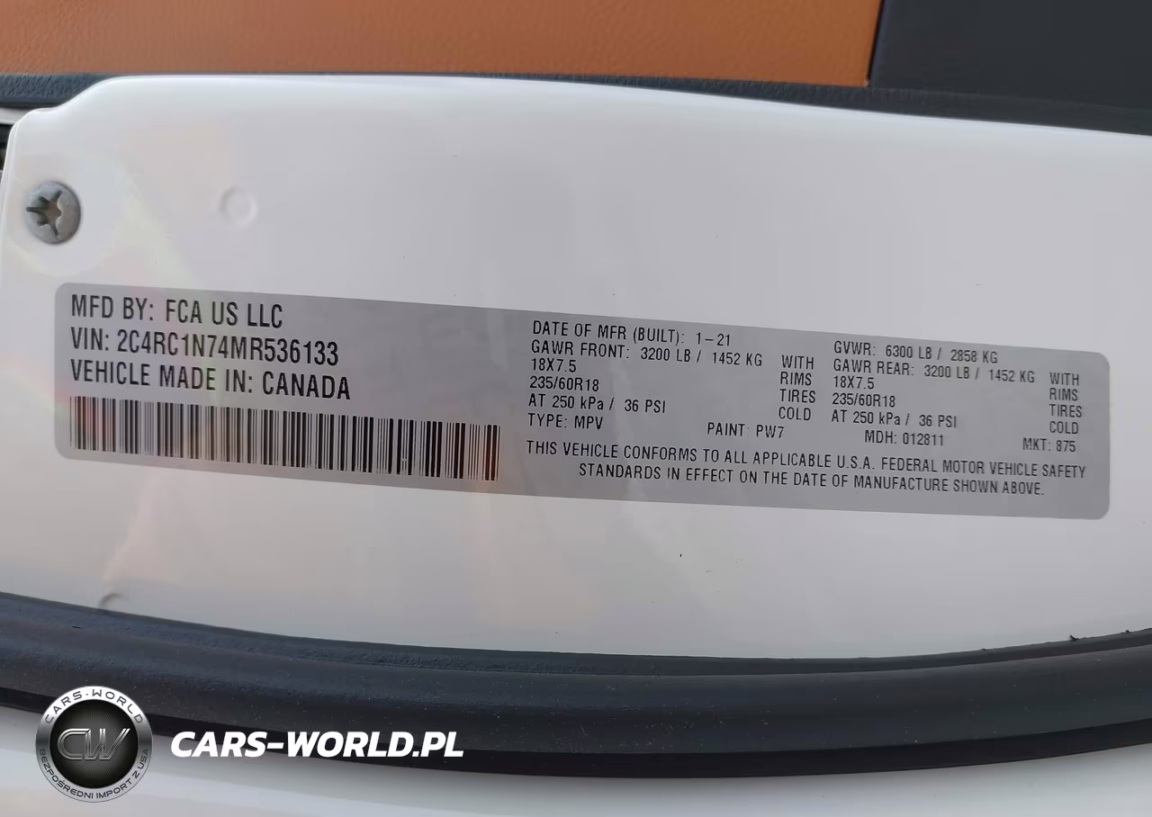 2021 Chrysler Pacifica Hybrid Pinnacle VIN:2C4RC1N74MR536133 - 9