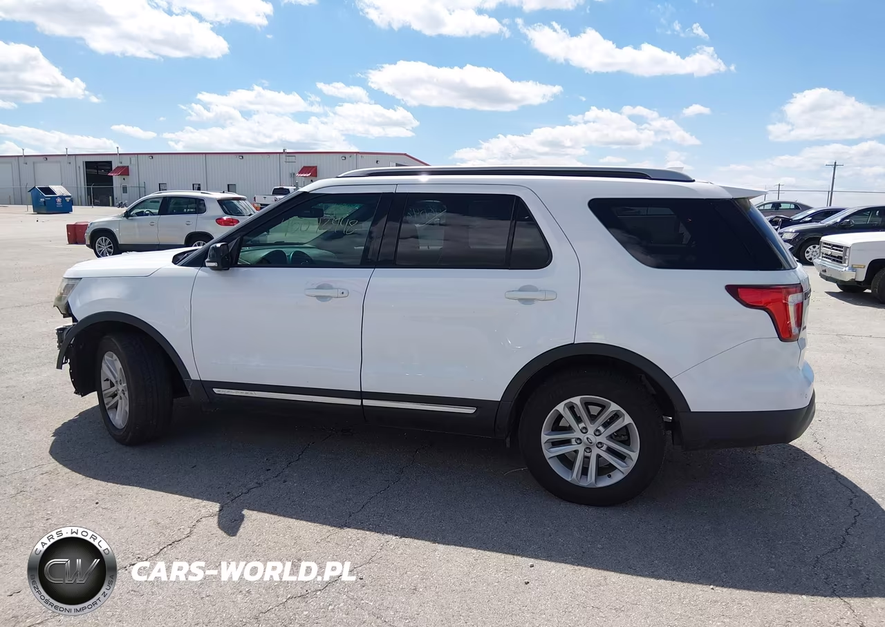 2016 Ford Explorer Xlt VIN:1FM5K7D81GGA06993 - 15