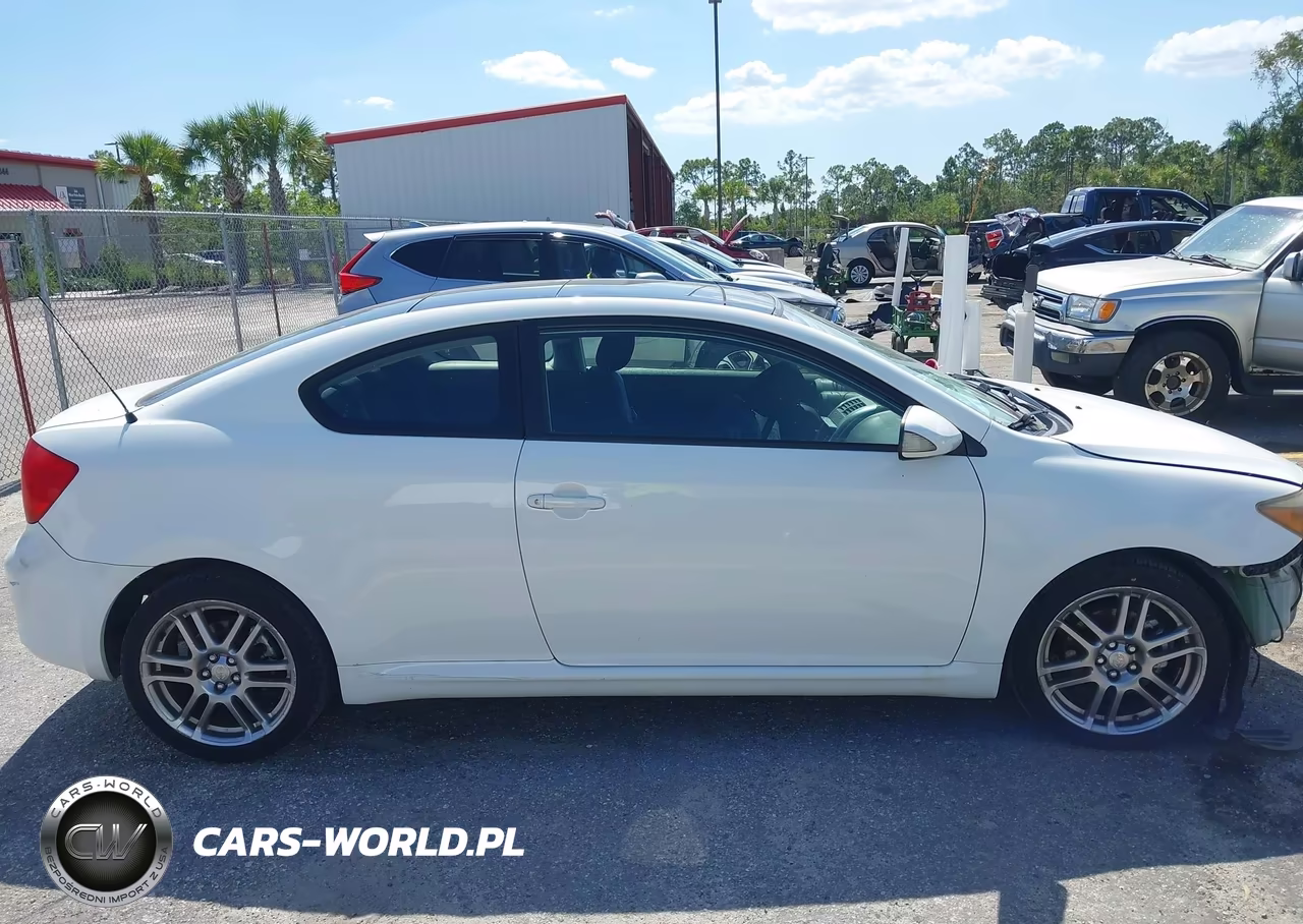 2007 Scion Tc VIN:JTKDE167770145598 - 14