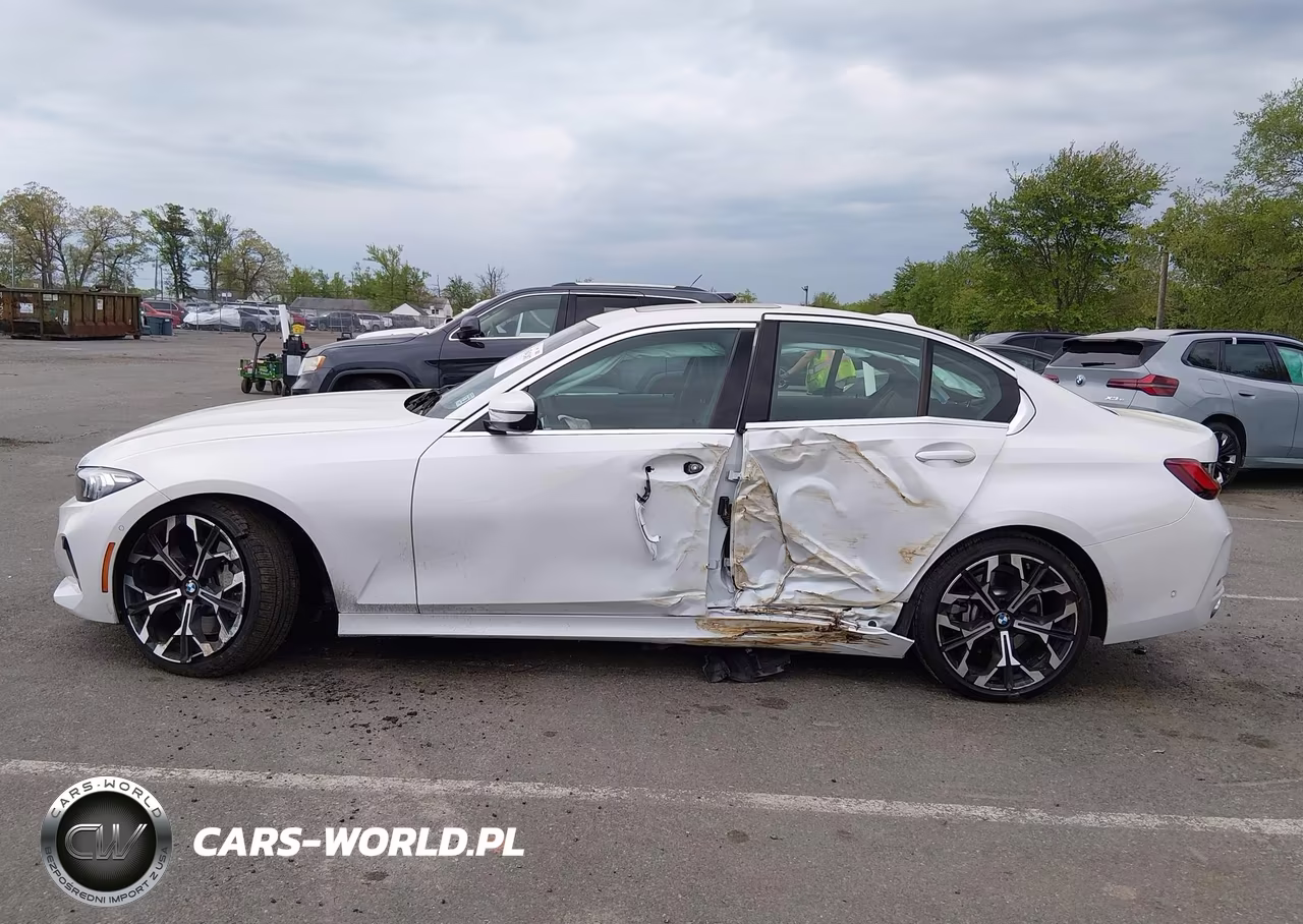2025 BMW 330I xDrive VIN:3MW89CW05S8F08407 - 14