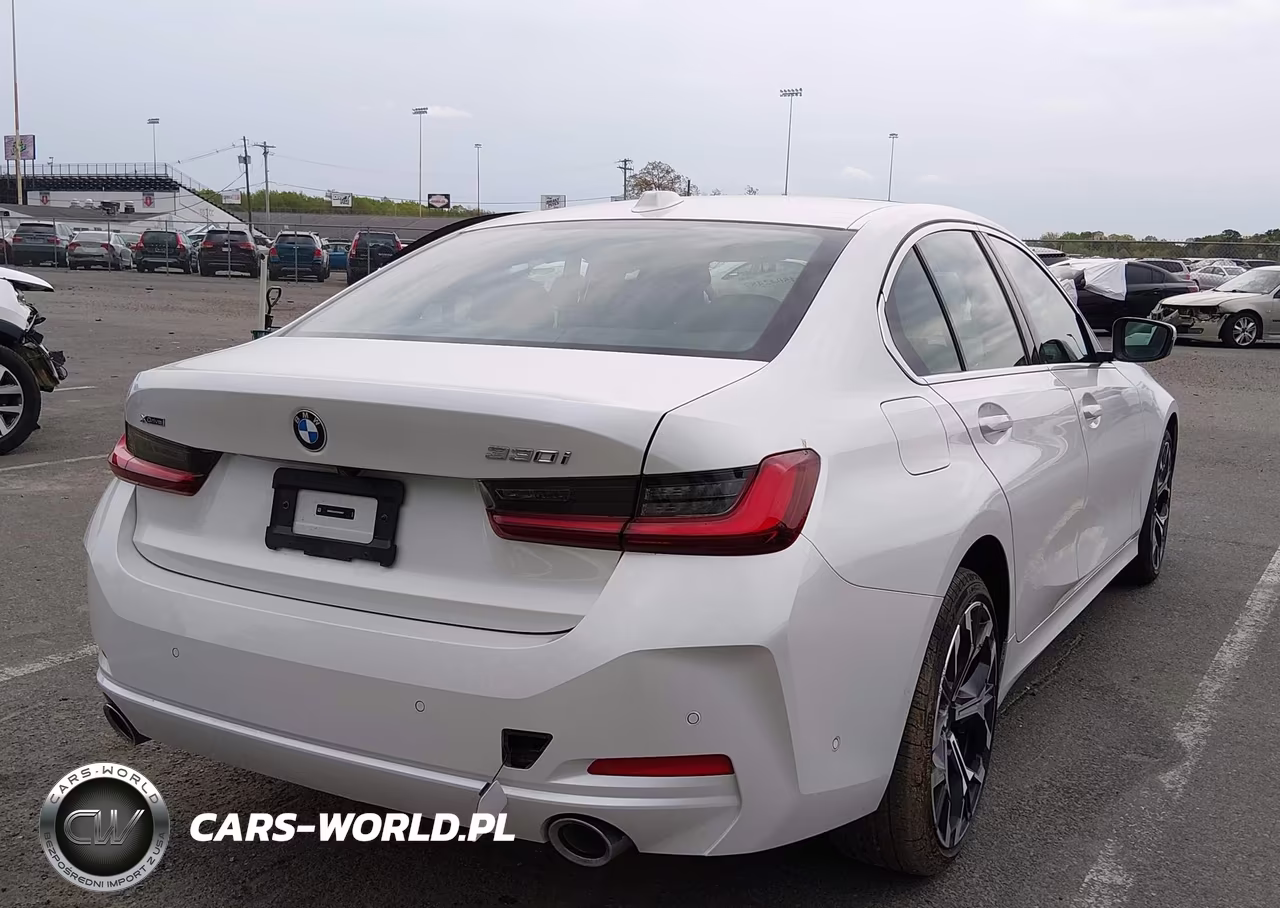 2025 BMW 330I xDrive VIN:3MW89CW05S8F08407 - 4