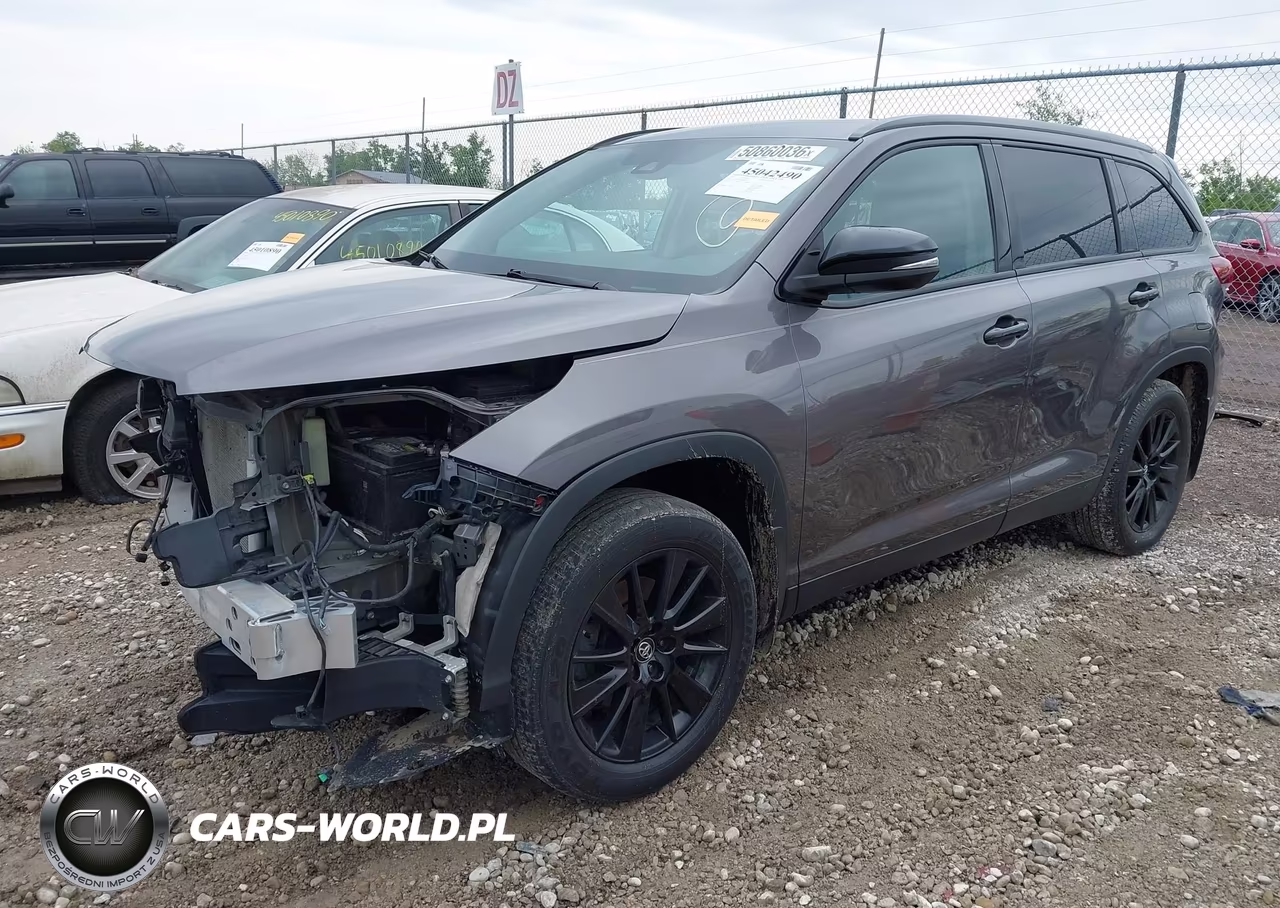 2019 Toyota Highlander Se VIN:5TDJZRFH7KS990916 - 2