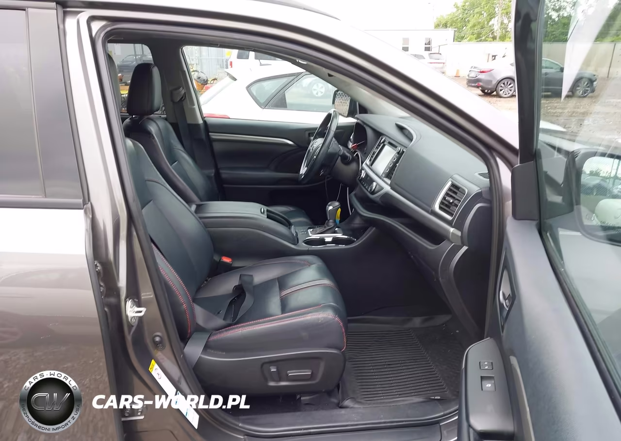 2019 Toyota Highlander Se VIN:5TDJZRFH7KS990916 - 5