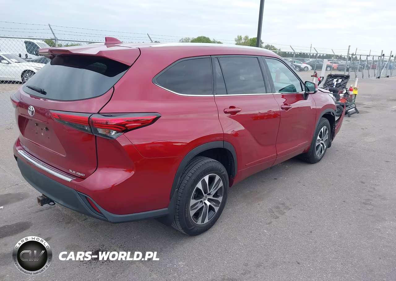2021 Toyota Highlander Xle VIN:5TDGZRBH3MS059123 - 4