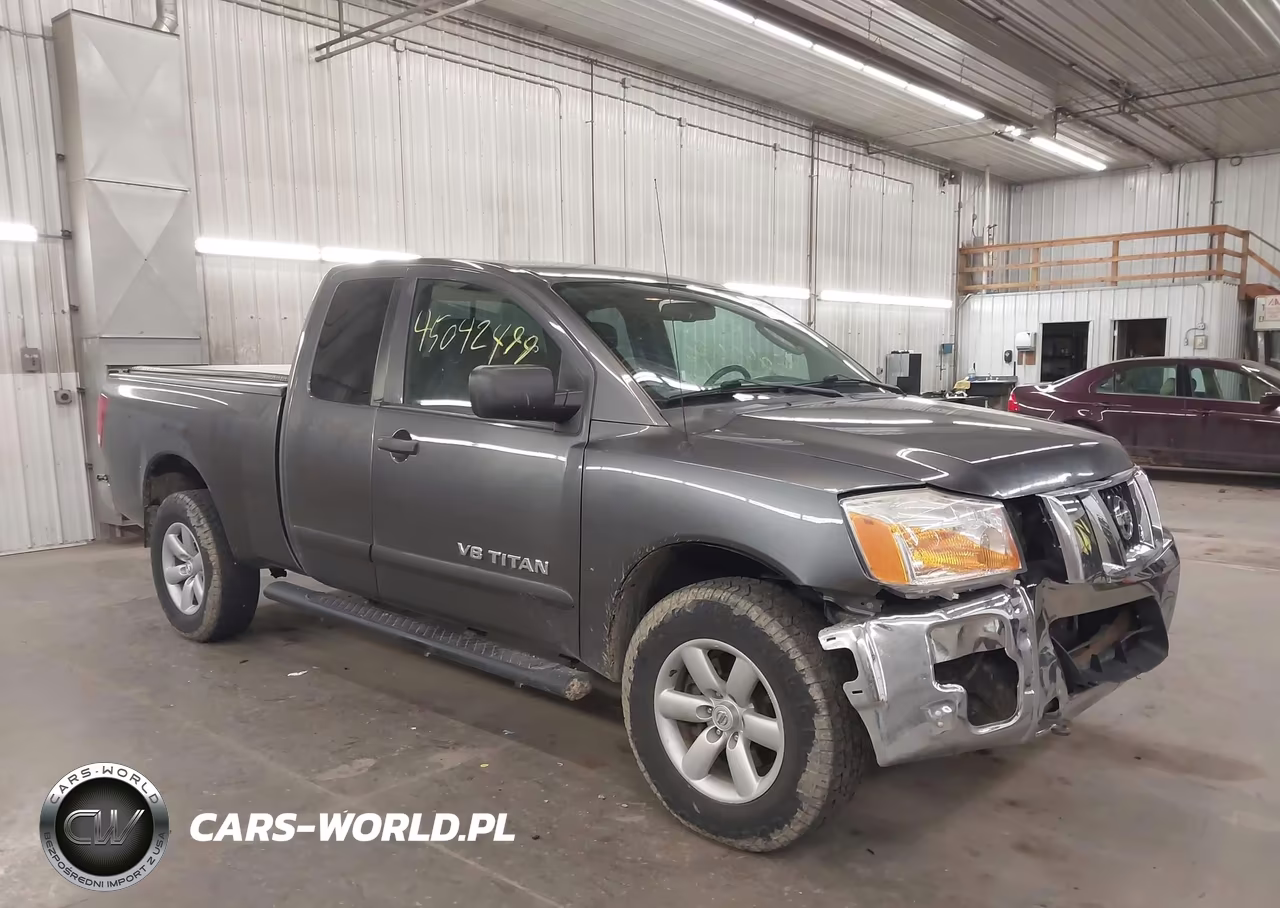 2011 Nissan Titan Sv