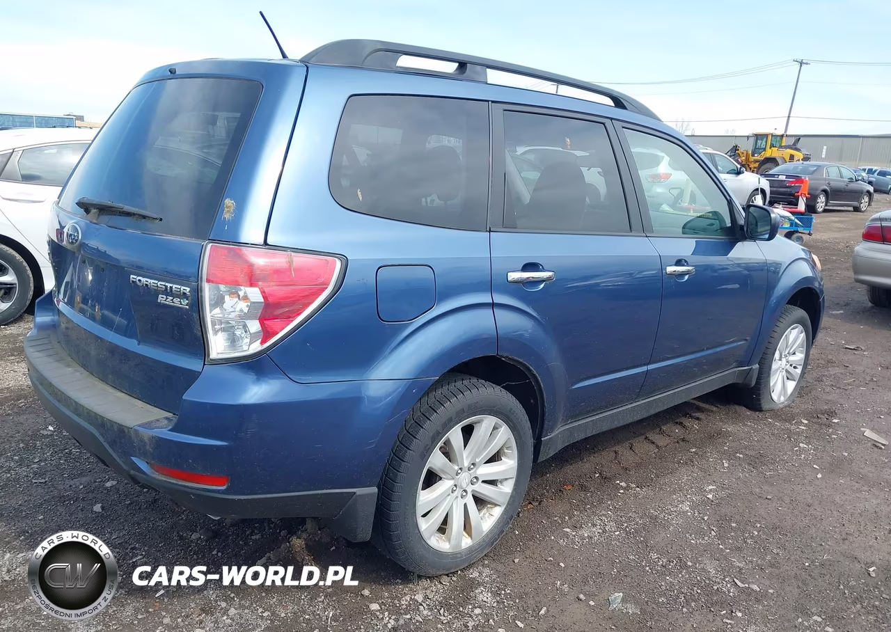 2012 Subaru Forester 2.5X Premium VIN:JF2SHADC3CH441592 - 4