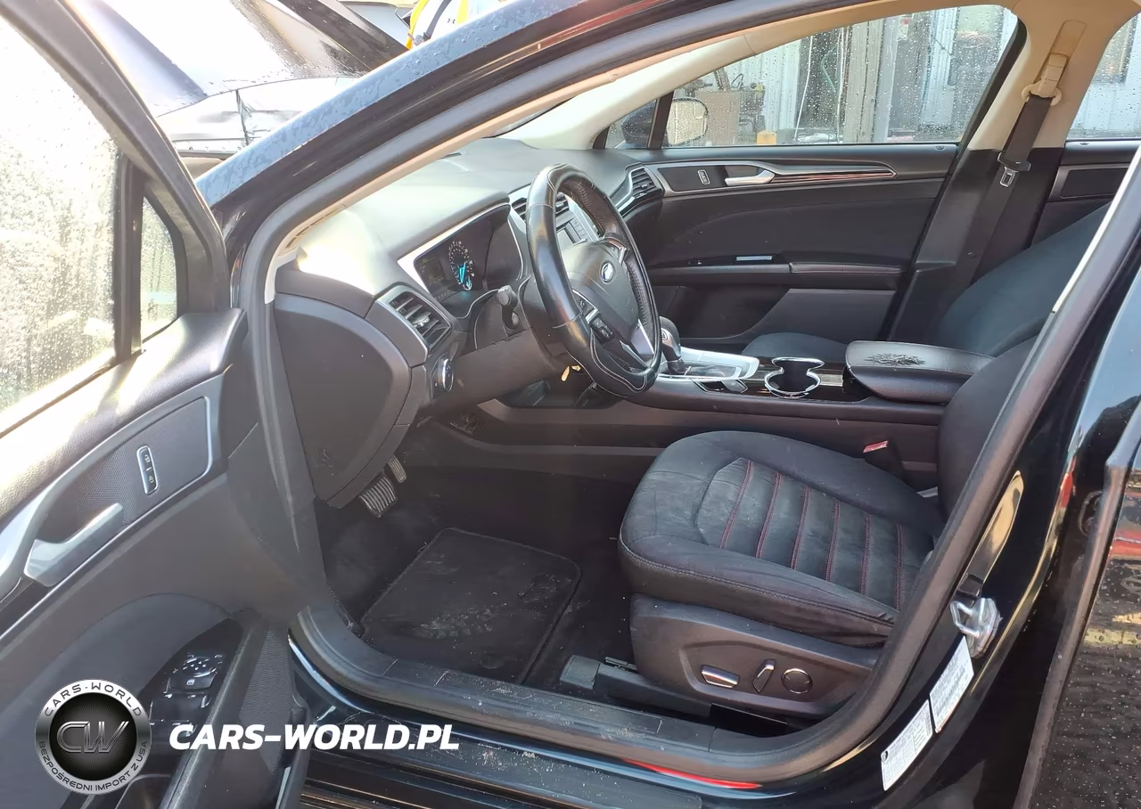 2014 Ford Fusion Se VIN:3FA6P0H79ER349386 - 5