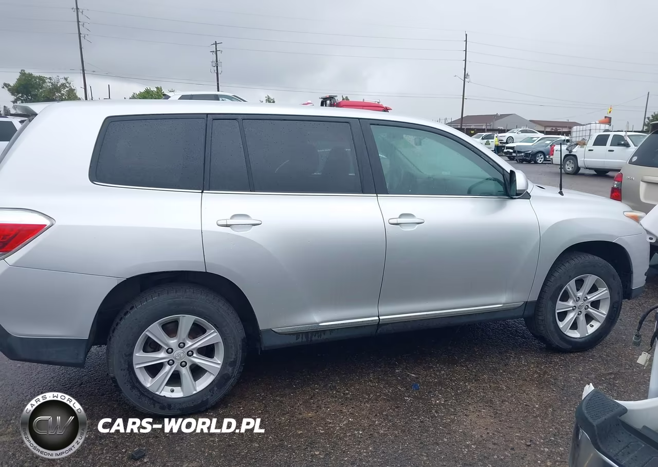2012 Toyota Highlander Base V6 VIN:5TDBK3EH5CS122051 - 13