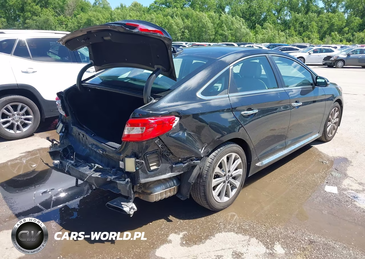 2017 Hyundai Sonata Limited VIN:5NPE34AFXHH578807 - 4