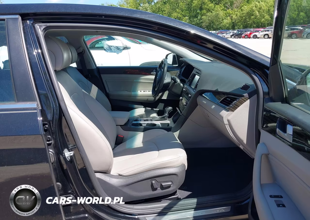 2017 Hyundai Sonata Limited VIN:5NPE34AFXHH578807 - 5