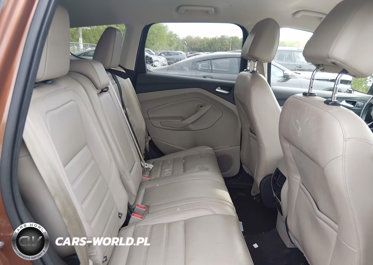 2017 Ford Escape Titanium VIN:1FMCU9J9XHUC41762 - 8