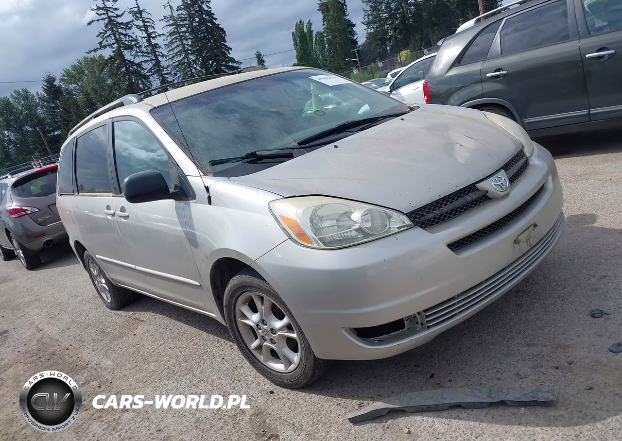 2005 Toyota Sienna Le