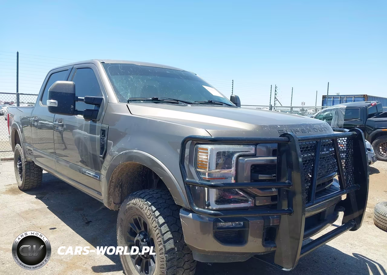 2022 Ford F-250 Lariat – zdjęcie 1 z 15