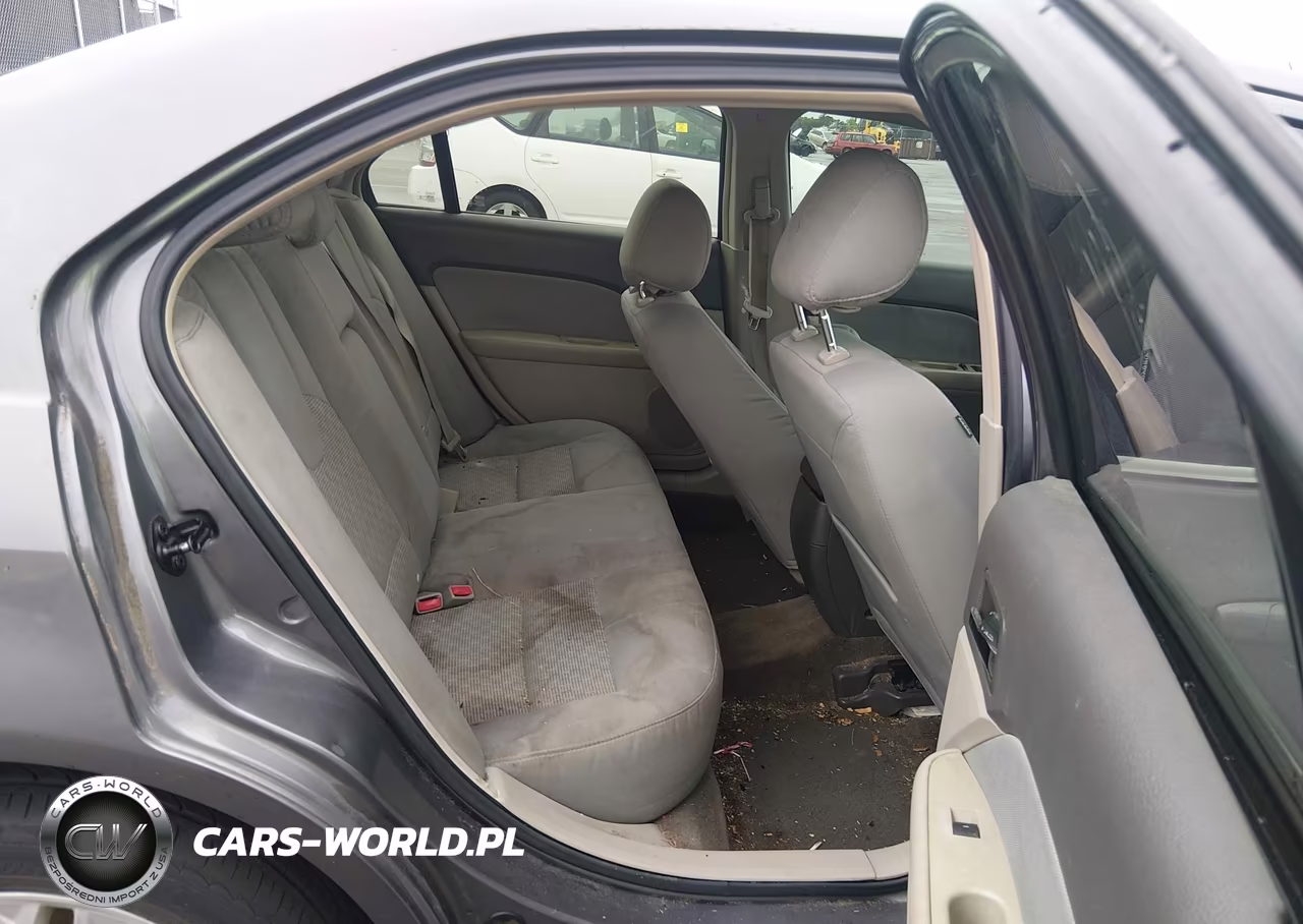 2012 Ford Fusion Se VIN:3FAHP0HAXCR359801 - 8