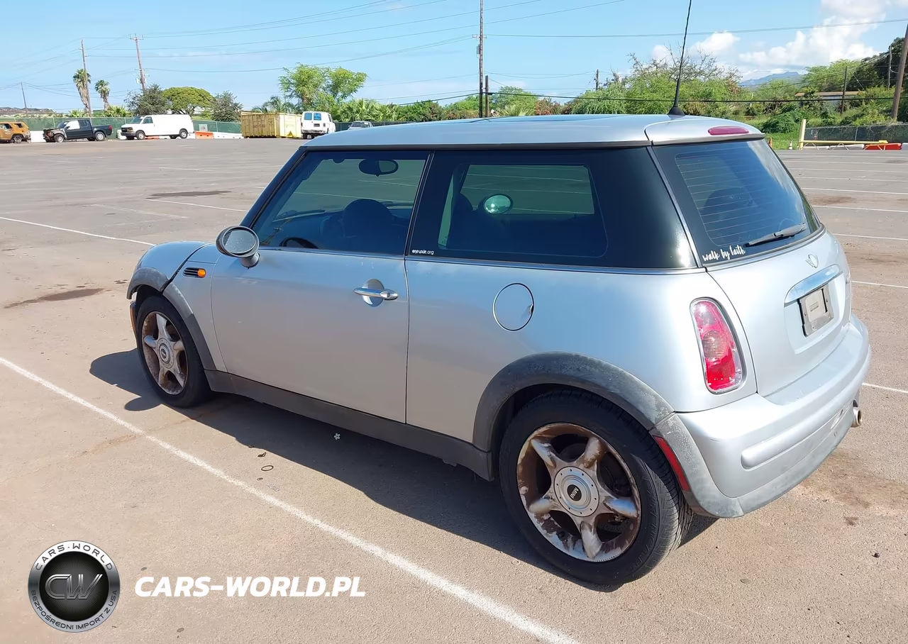 2003 Mini Cooper VIN:WMWRC33433TJ50408 - 3
