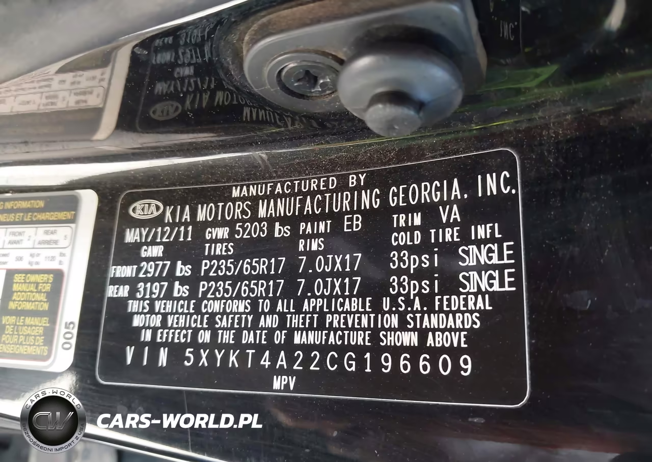 2012 Kia Sorento Lx V6 VIN:5XYKT4A22CG196609 - 9