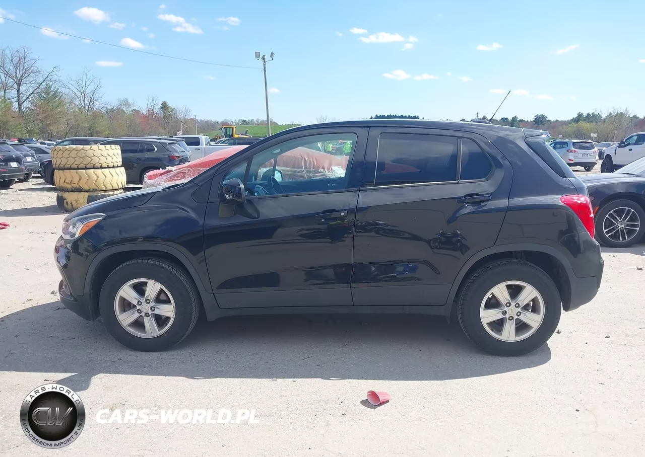 2017 Chevrolet Trax Ls VIN:3GNCJNSB8HL236827 - 14
