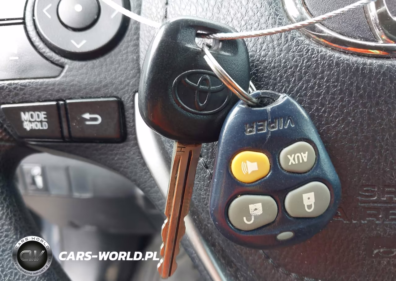 2016 Toyota Corolla L VIN:5YFBURHE6GP561224 - 11
