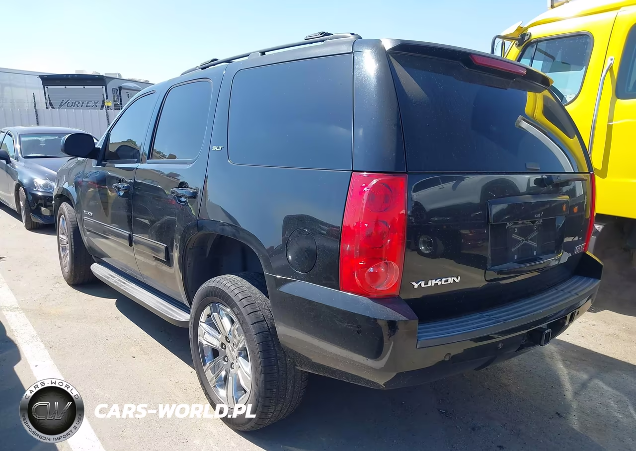2014 GMC Yukon Slt VIN:1GKS1CE0XER216395 - 3